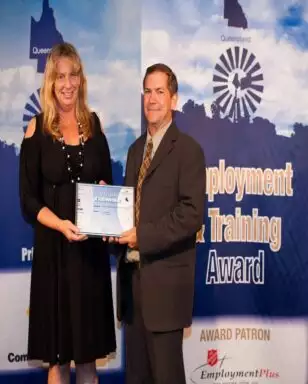 Little Haven Business Manager wins Qld Regional Service Awardaward