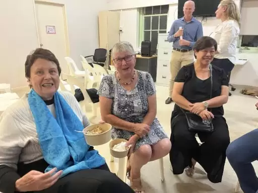 Volunteers Vicki, Glenys and Irene. Mayor Glen Hartwig and President Brandy in the background.The quality of our volunteers is amazing.